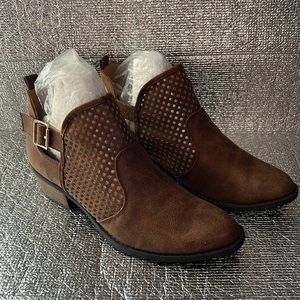 Forever21 Booties size 5.5